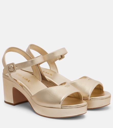 Sandales à plateau en cuir métallisé - Prada - Modalova