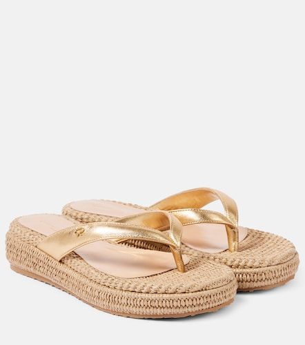 Tongs Tahiti à plateau en cuir métallisé - Gianvito Rossi - Modalova