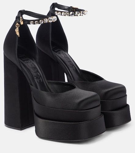 Escarpins à plateau Medusa Aevitas en satin - Versace - Modalova