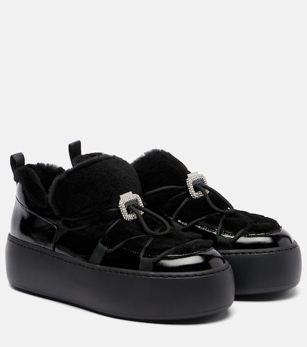 Baskets Viv' Up en cuir verni et shearling - Roger Vivier - Modalova