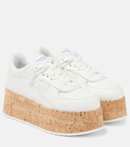 Baskets Freedots XL à plateforme en cuir - Valentino Garavani - Modalova