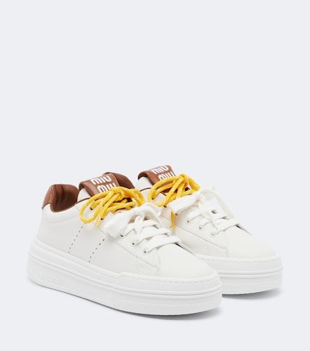 Miu Miu Baskets compensées en cuir - Miu Miu - Modalova