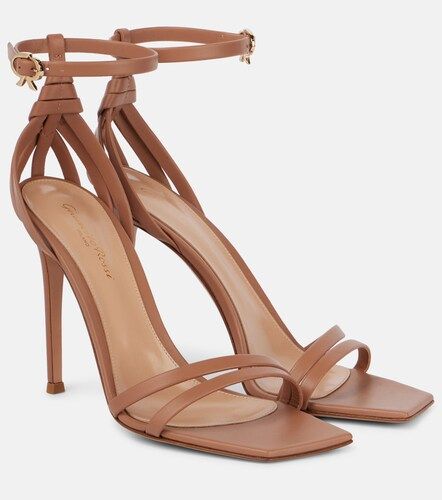 Gianvito Rossi Sandales en daim - Gianvito Rossi - Modalova