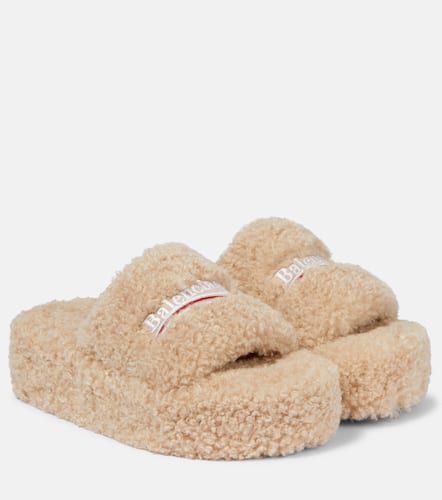 Mules en shearling synthétique à logo - Balenciaga - Modalova