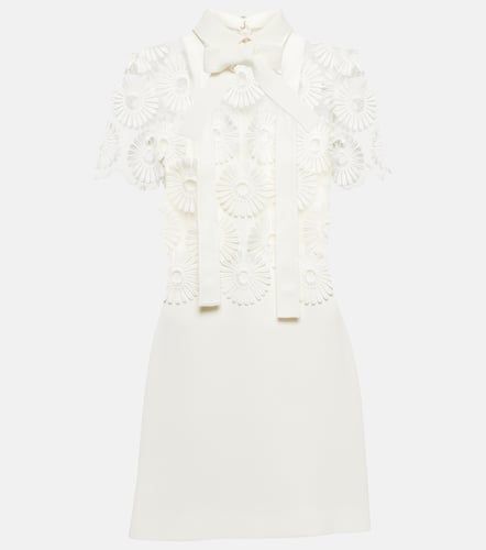 Robe de mariée brodée en crêpe - Elie Saab - Modalova