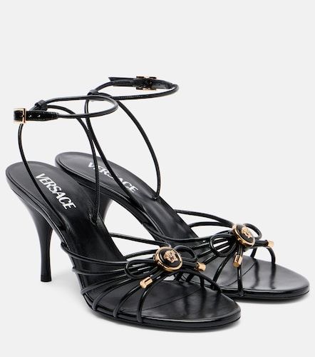 Versace Sandales en cuir - Versace - Modalova