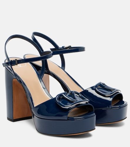 Sandales VLogo à plateau en cuir verni - Valentino Garavani - Modalova