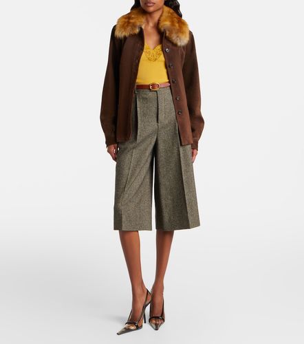 Veste ceinturée en daim à col en shearling - Saint Laurent - Modalova