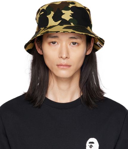 Chapeau bob jaune à motif camouflage - BAPE - Modalova