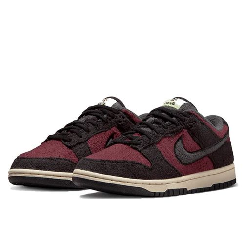Dunk Low SE Fleece Burgundy Crush - Nike - Modalova