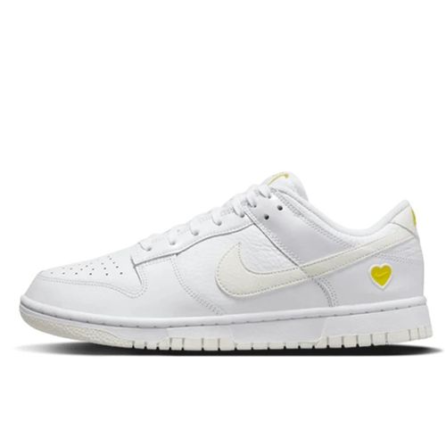 Nike Dunk Low Yellow Heart - Nike - Modalova