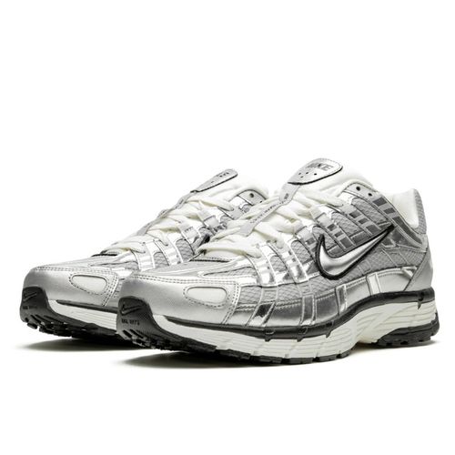 Nike P-6000 Metallic Silver - Nike - Modalova