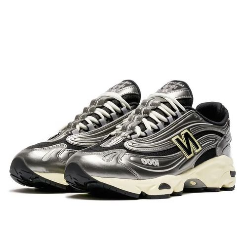 New Balance 1000 Silver Metallic - New Balance - Modalova
