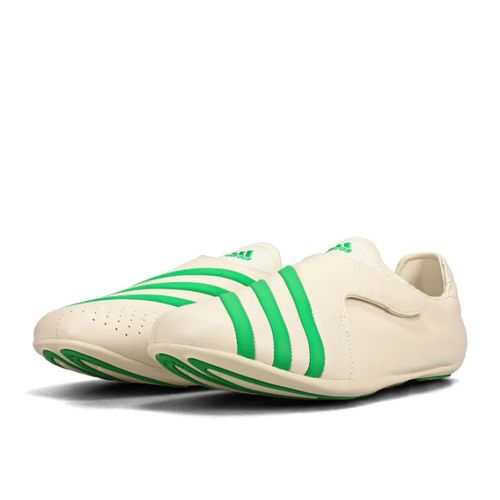 Vario Flat Earther Pharrell White Green - Adidas - Modalova