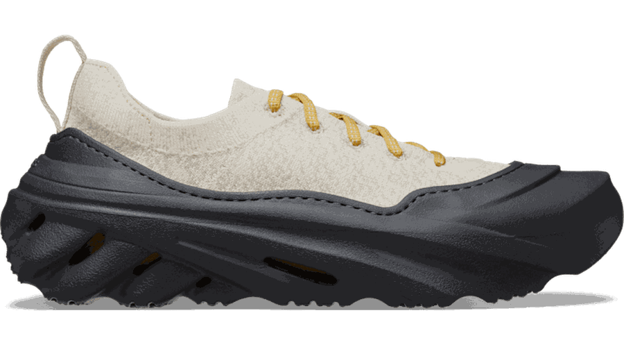 Echo Surge Sneakers Unisex Almond Tint 36 - Crocs - Modalova