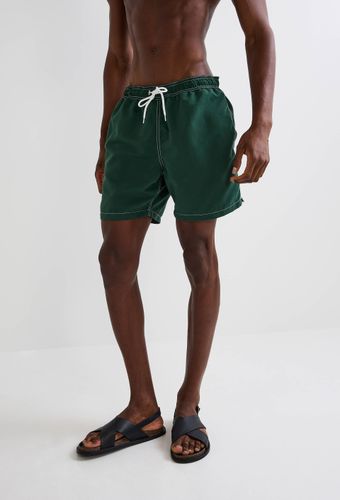Short de bain uni surpiqure contrastée - MONOPRIX PREMIUM - Modalova
