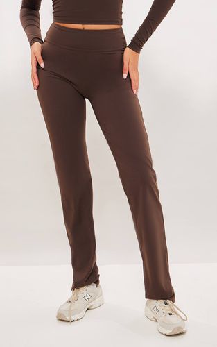 Coffee Pantalon Évasé Sculptant À Taille Haute | Taille 34 - PrettyLittleThing - Modalova