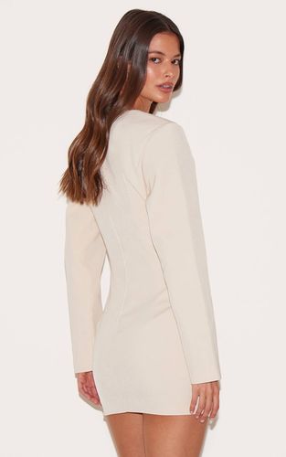 Almond Robe Courte Ajustée En Tissu Tissé Avec Détails De Boutons | Taille 42 - PrettyLittleThing - Modalova