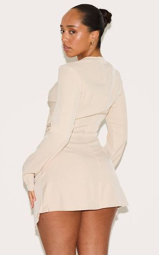 Pebble Robe Mini Évasée Ajustée Tissée À Encolure Carrée Avec Fronces Latérales Shape | Taille 36 - PrettyLittleThing - Modalova