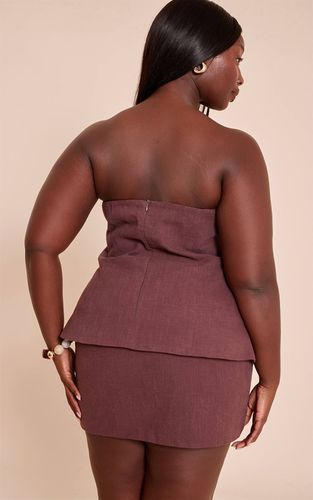Deep Chocolate Plus Top Bandeau Long En Lin Premium Co-ord | Taille 44 - PrettyLittleThing - Modalova