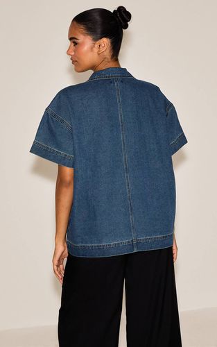 Dark Blue Chemise Rugby En Denim À Manches Courtes Coupe Ample Avec Poches Détaillées | Taille 32 - PrettyLittleThing - Modalova