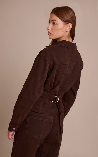 Dark Chocolate Veste En Jean Plissée Avec Dos Cintré | Taille 42 - PrettyLittleThing - Modalova