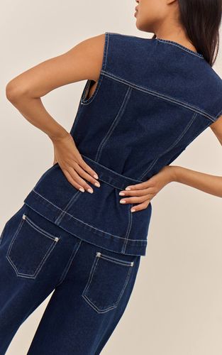 Haut En Denim Col Rond Avec Ceinture Cintrée | Taille 32 - PrettyLittleThing - Modalova