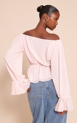 Pale Pink Haut Fluide Bardot En Mousseline Avec Détail Nœud | Taille 36 - PrettyLittleThing - Modalova