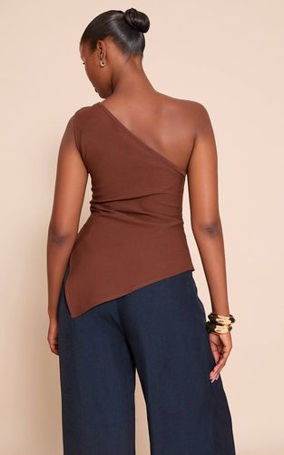 Dark Chocolate Haut Long Asymétrique À Une Épaule Avec Détails De Finition | Taille 32 - PrettyLittleThing - Modalova