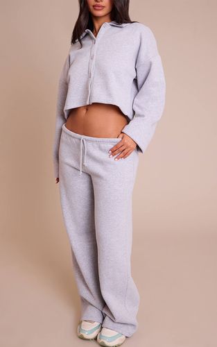 Grey Marl Jogging Petite Taille Fine Jambe Droite | Taille Large - PrettyLittleThing - Modalova