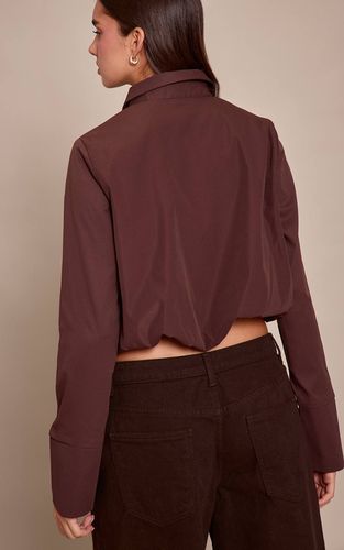 Dark Chocolate Chemise Tissée À Ourlet Bouffant | Taille 42 - PrettyLittleThing - Modalova