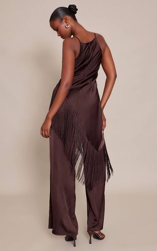 Deep Chocolate Combinaison En Satin À Détail De Franges | Taille 42 - PrettyLittleThing - Modalova
