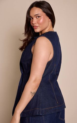Haut En Denim Sans Manches Longue Coupe Grande Taille | Taille 46 - PrettyLittleThing - Modalova