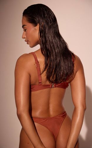 Bas De Bikini Tanga Avec Barre En U | Taille 32 - PrettyLittleThing - Modalova