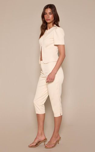 Almond Pantalon Capri Ajusté | Taille 42 - PrettyLittleThing - Modalova