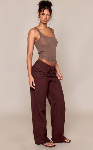 Dark Chocolate Pantalon Droit À Cordon De Serrage Avec Détail Broderie | Taille 42 - PrettyLittleThing - Modalova