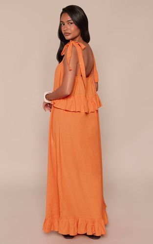 Robe Maxi À Étages Aspect Lin Avec Bretelles Nouées | Taille 42 - PrettyLittleThing - Modalova