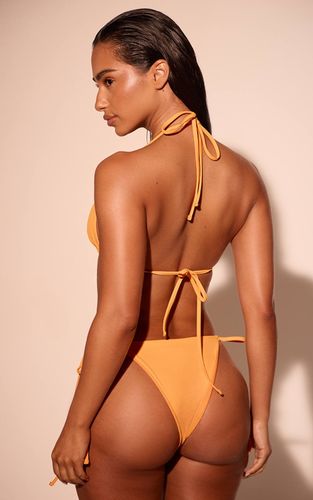 Haut De Bikini Triangle Mini Anneau En O Apex Haut | Taille 38 - PrettyLittleThing - Modalova