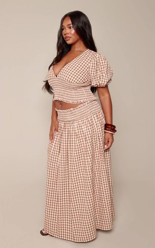 Toffee Jupe Longue Taille Froncée Vichy Marron Grande Taille Ensemble Coordonné | Taille 44 - PrettyLittleThing - Modalova