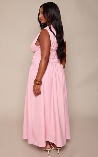 Pale Pink Robe Maxi Droite Grande Taille Avec Détail De Taille Froncée Nouée | Taille 46 - PrettyLittleThing - Modalova