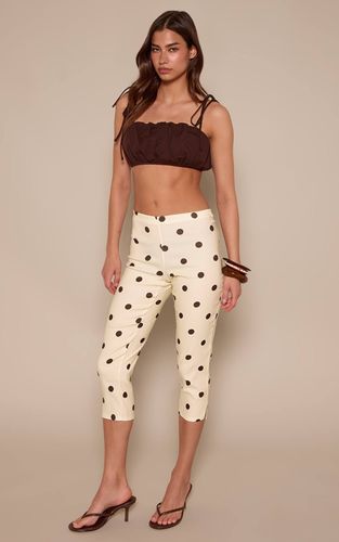 Yellow Capri En Tissu Extensible À Pois | Taille 44 - PrettyLittleThing - Modalova