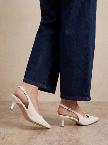 Escarpins Jess À Bride Arrière En Synthétiquecuir Avec Petit Talon | Taille 37 - Oasis - Modalova