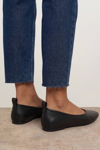 Ballerines Pointues Oriana En Synthétiquecuir | Taille 39 - Oasis - Modalova
