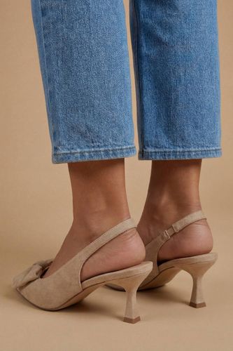 Dora Escarpins À Talon Aiguille Moyen Avec Nœud En Synthétique Synthétique Et Bride Arrière | Taille 8 - Oasis - Modalova
