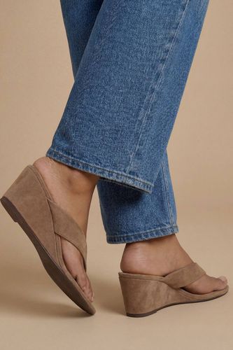 Sandales Compensées Karrie En Synthétique Avec Bride Entre Les Orteils | Taille 39 - Oasis - Modalova