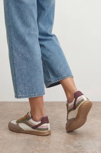 Baskets Shardie En Synthétique Contrasté À Lacets | Taille 38 - Oasis - Modalova