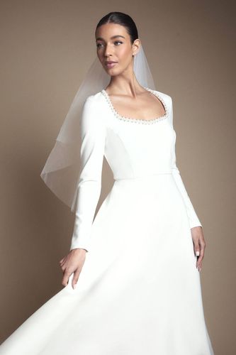 Robe de Mariée Mi-Longue à Manches Longues en Ponte avec Ornements Cristal | Taille 40 - Coast - Modalova