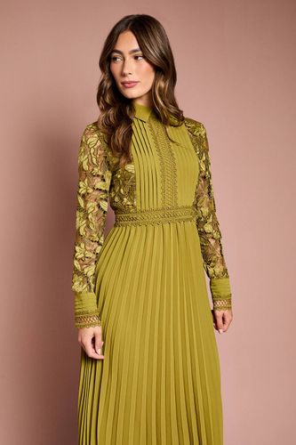 Robe Chemise Mi-Longue à Manches Longues en Dentelle et Plissée | Taille 40 - Coast - Modalova