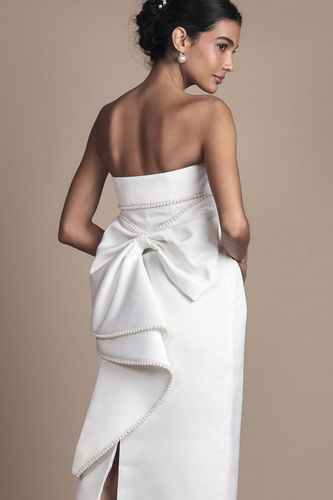Robe de Mariée Colonne Bandeau avec Garniture de Perles et Nœud | Taille 40 - Coast - Modalova