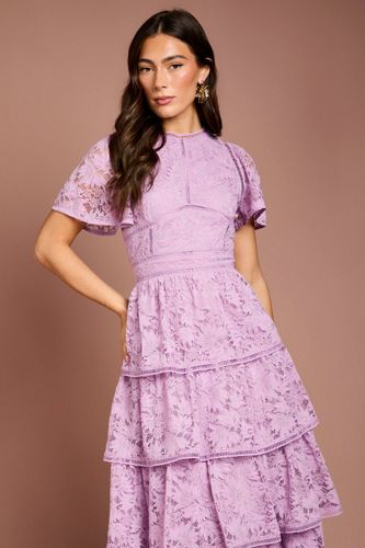 Robe en Dentelle à Volants avec Manches Papillon et Finitions | Taille 46 - Coast - Modalova